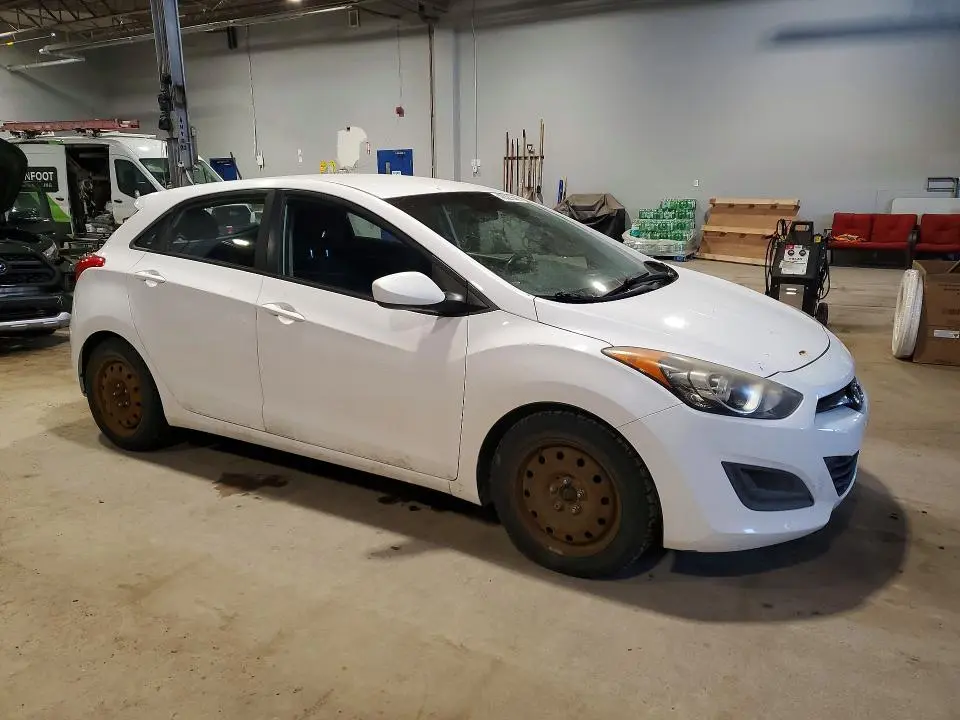 2014 HYUNDAI ELANTRA GT   