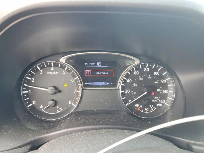 2017 NISSAN PATHFINDER SL  