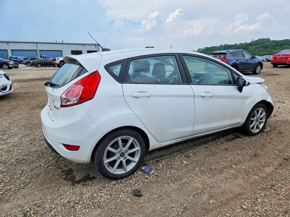 2019 FORD FIESTA SE  