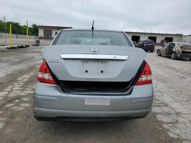 2011 NISSAN VERSA S  