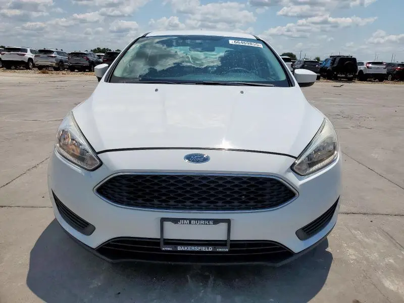 2018 FORD FOCUS SE  