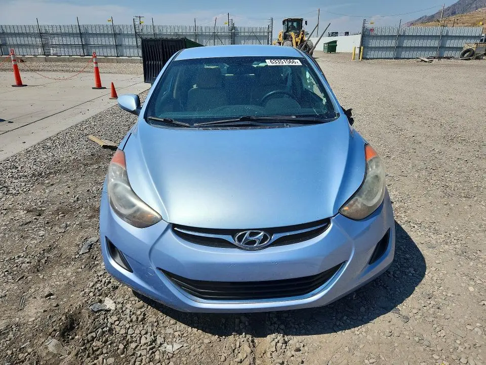 2012 HYUNDAI ELANTRA GLS  