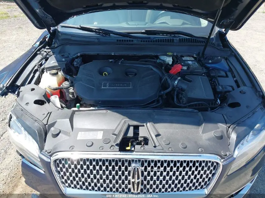 2017 LINCOLN MKZ RESERVE