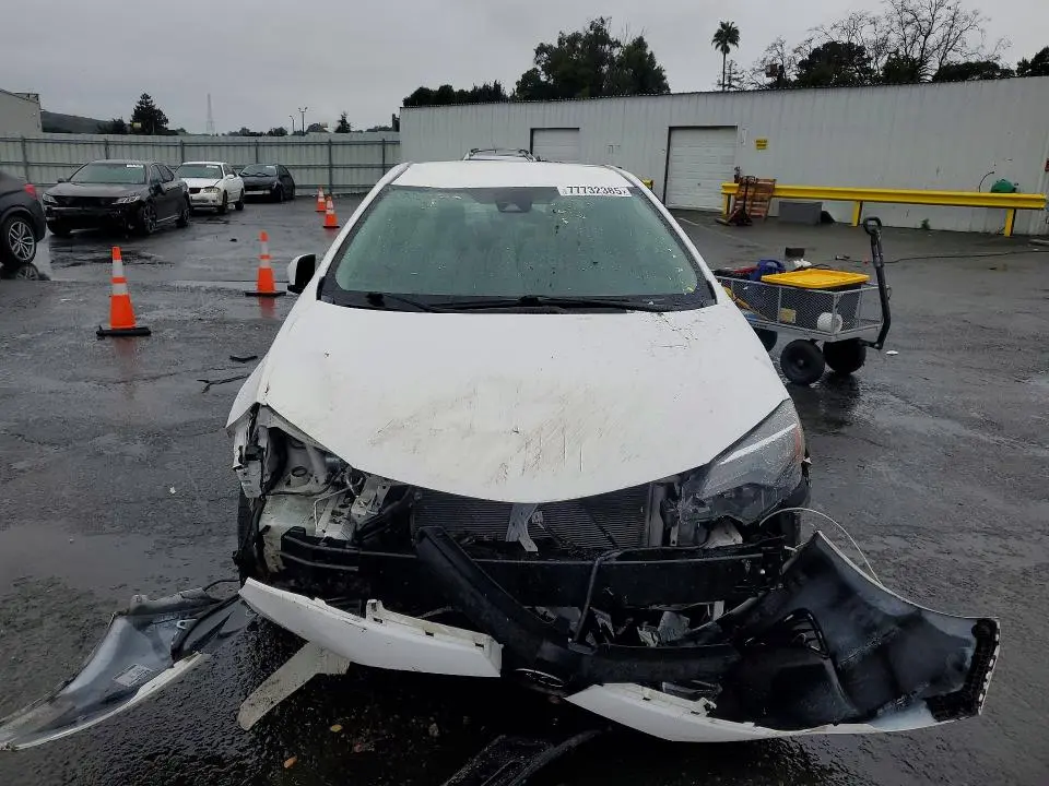 2019 TOYOTA COROLLA LE  