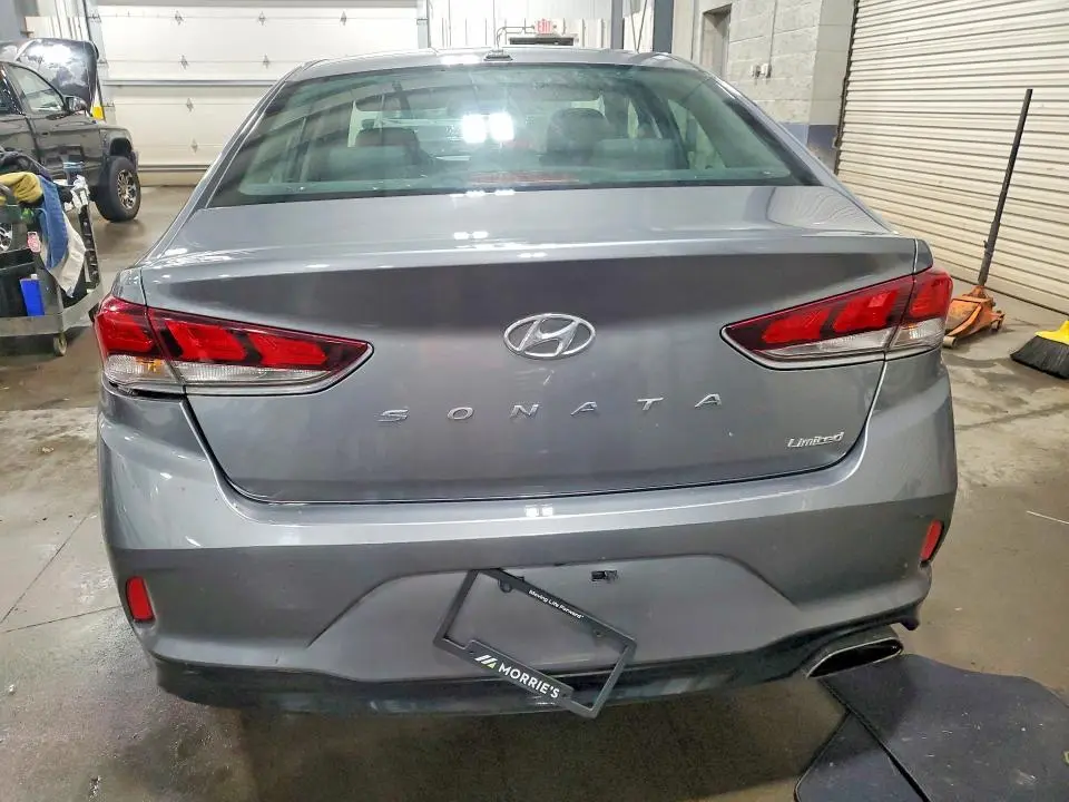 2018 HYUNDAI SONATA SPORT  