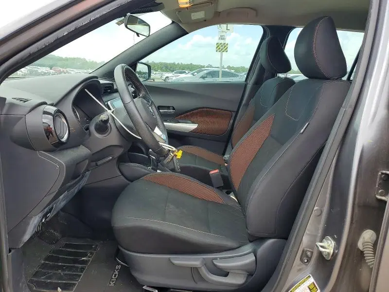 2020 NISSAN KICKS SR  