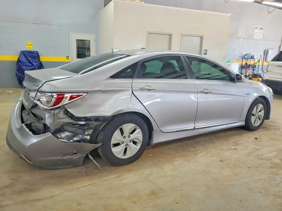 2013 HYUNDAI SONATA HYBRID  