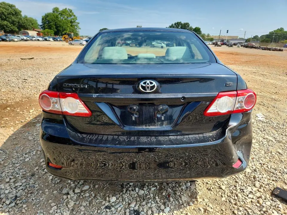2011 TOYOTA COROLLA LE  