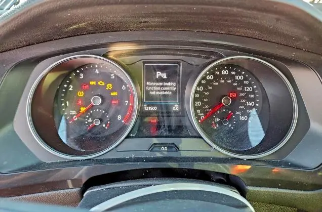 2021 VOLKSWAGEN TIGUAN SE  