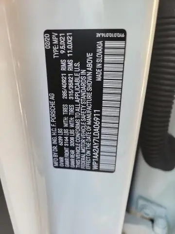 2020 PORSCHE CAYENNE   