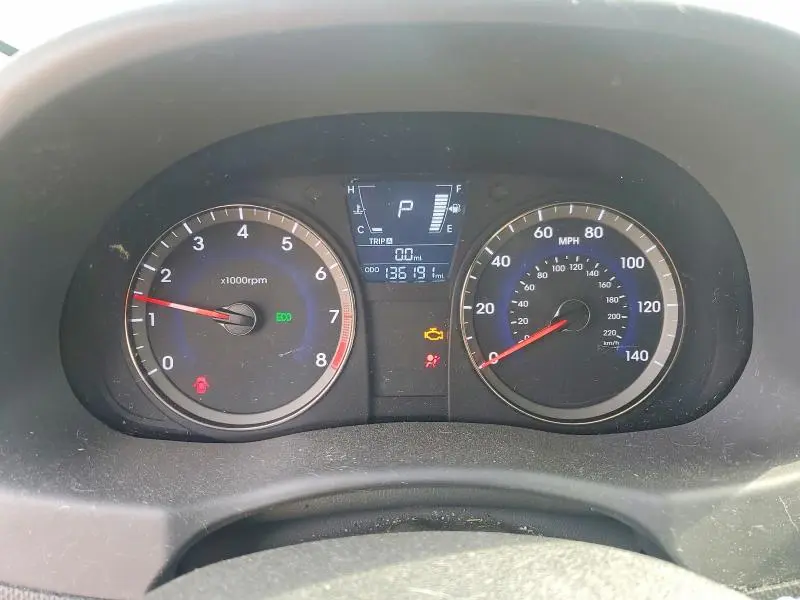 2014 HYUNDAI ACCENT GLS  