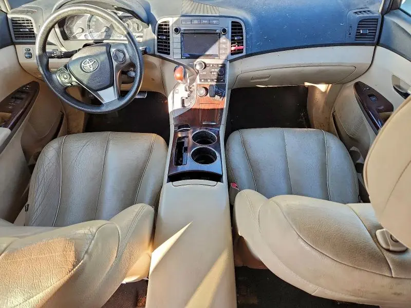 2015 TOYOTA VENZA LE  