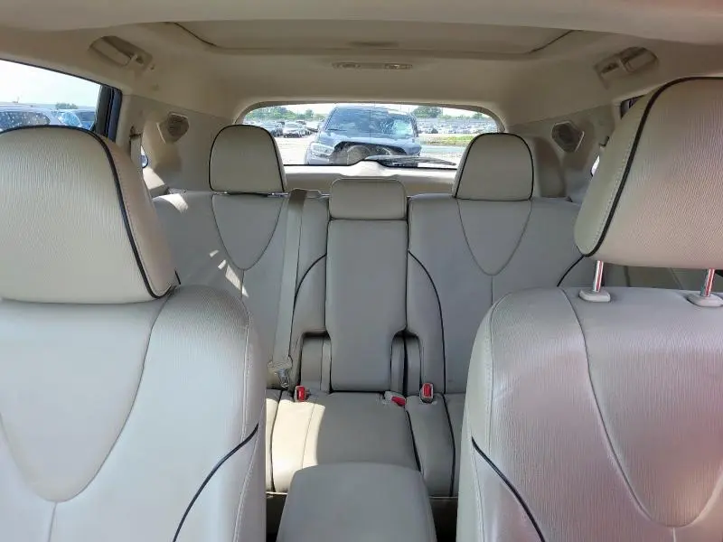 2013 TOYOTA VENZA LE