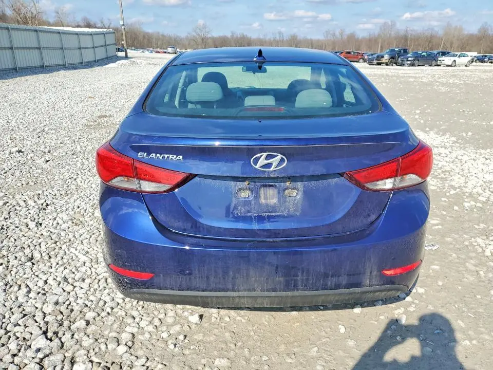 2014 HYUNDAI ELANTRA SE  