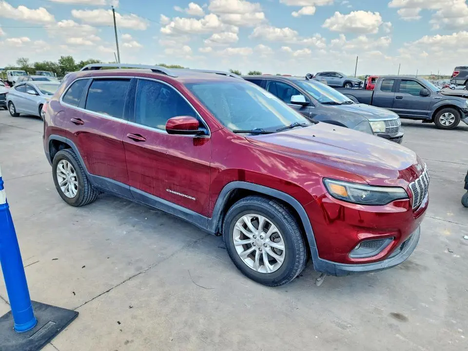 2019 JEEP CHEROKEE LATITUDE  