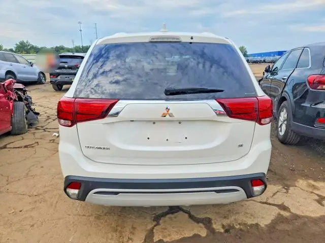 2020 MITSUBISHI OUTLANDER SE  
