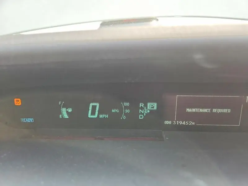 2013 TOYOTA PRIUS TWO  