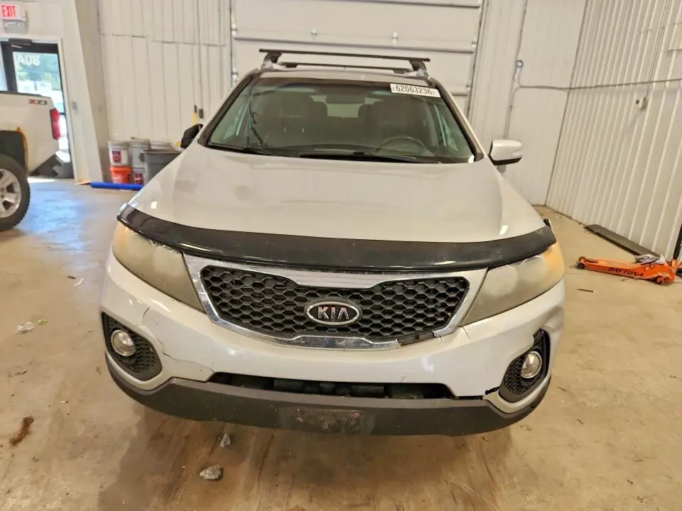 2011 KIA SORENTO EX  