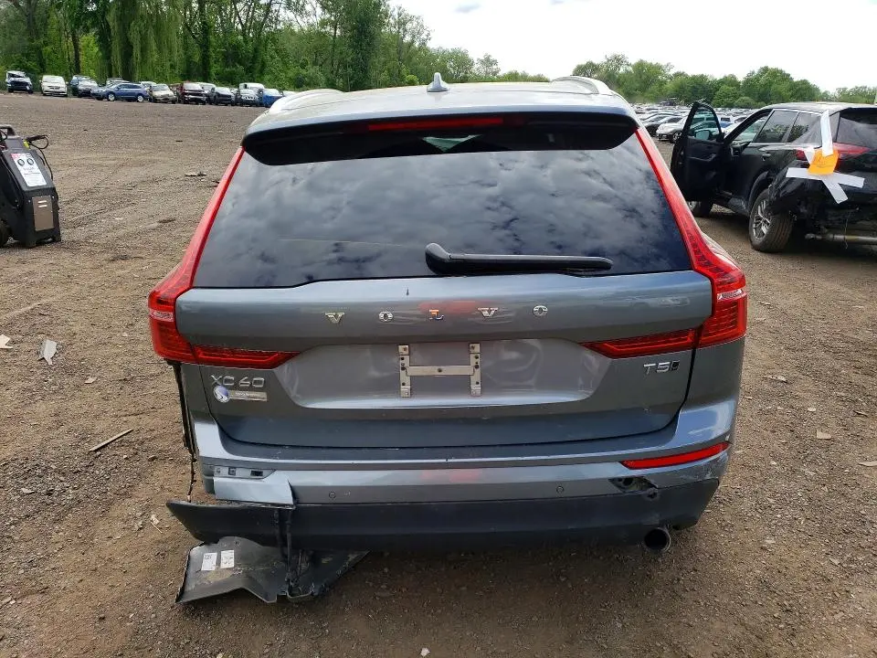 2019 VOLVO XC60 T5  