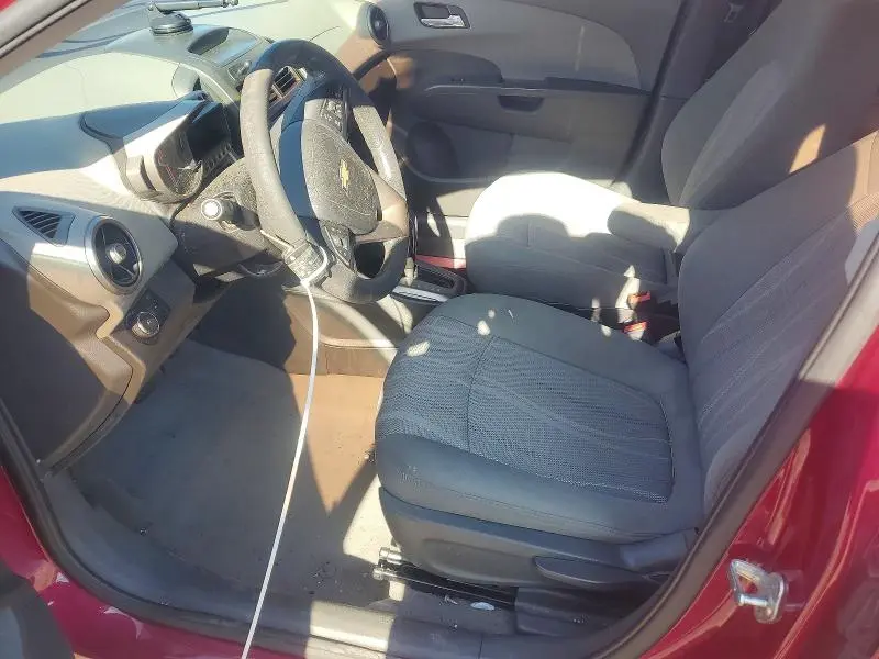 2014 CHEVROLET SONIC LT  