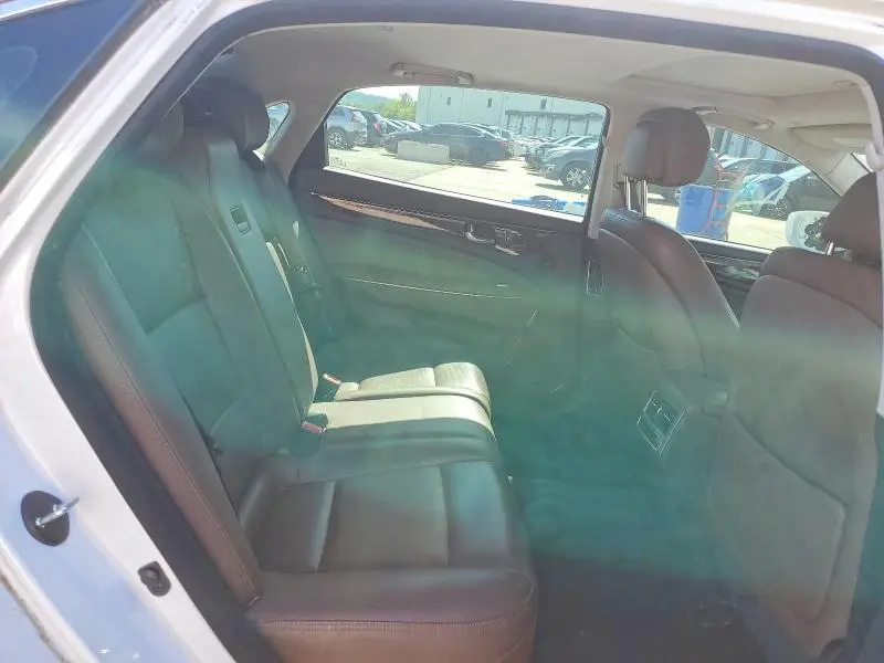 2015 HYUNDAI EQUUS SIGNATURE  