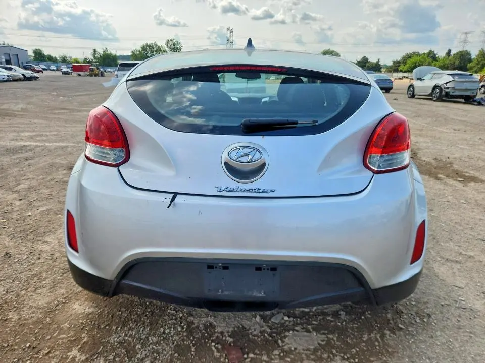 2012 HYUNDAI VELOSTER BASE  