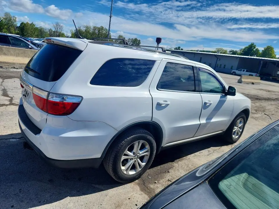 2013 DODGE DURANGO SXT  