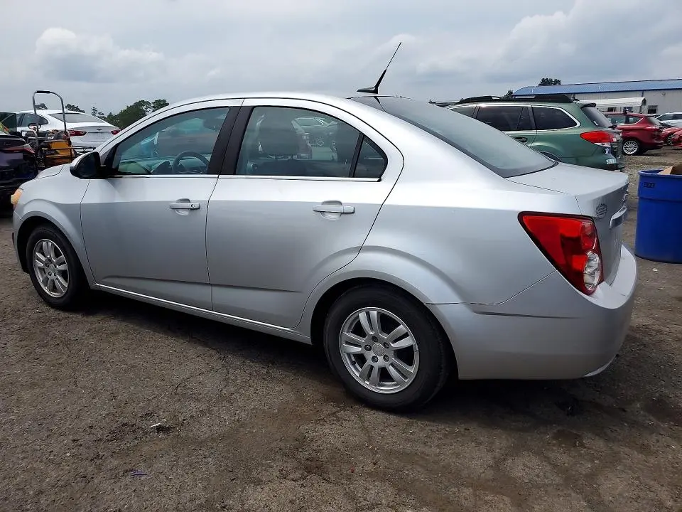 2013 CHEVROLET SONIC LT  