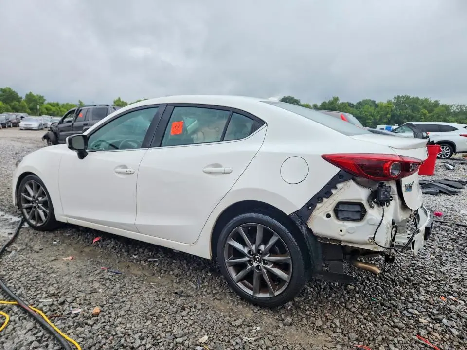 2018 MAZDA 3 GRAND TOURING  