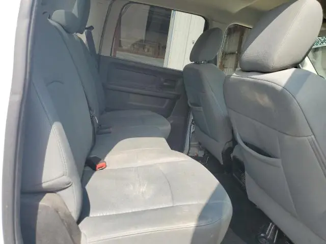 2013 RAM 1500 ST  