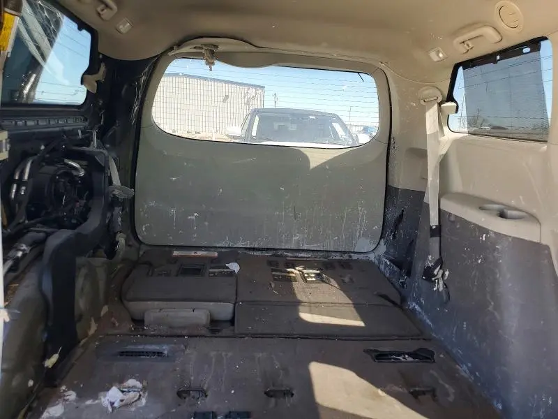 2016 TOYOTA SIENNA LE 8-PASSENGER  