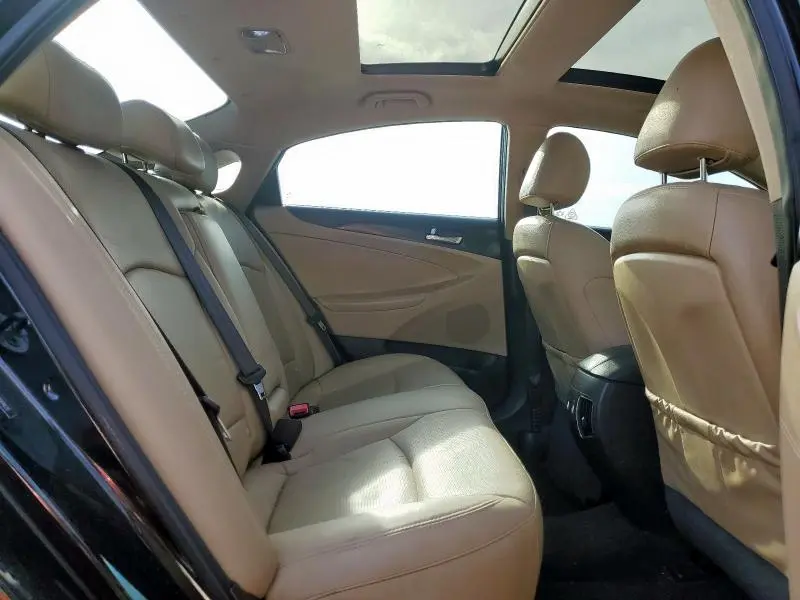 2014 HYUNDAI SONATA SE  