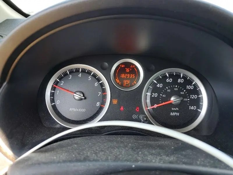 2011 NISSAN SENTRA 2.0  
