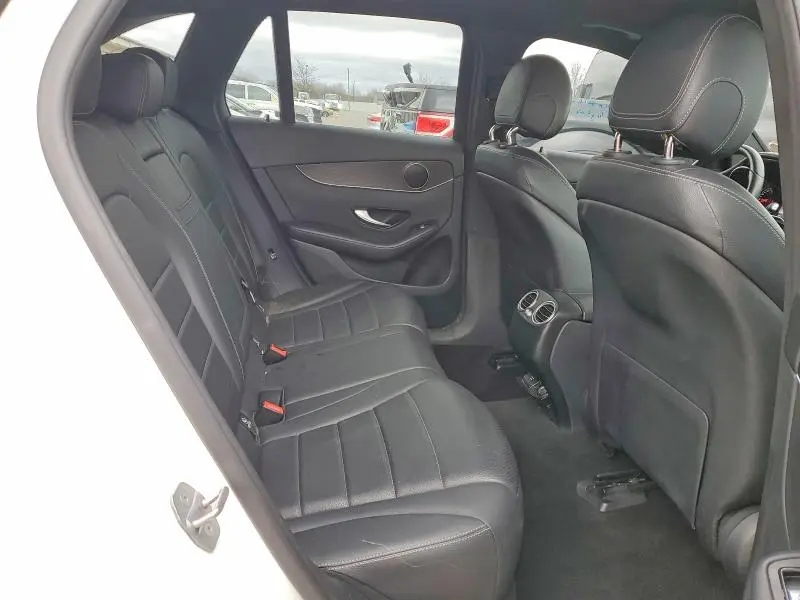 2017 MERCEDES-BENZ GLC 300 4MATIC  