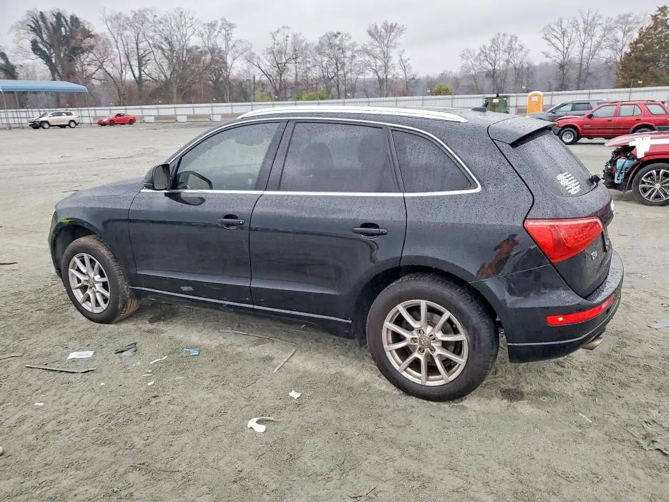 2010 AUDI Q5 PREMIUM PLUS  
