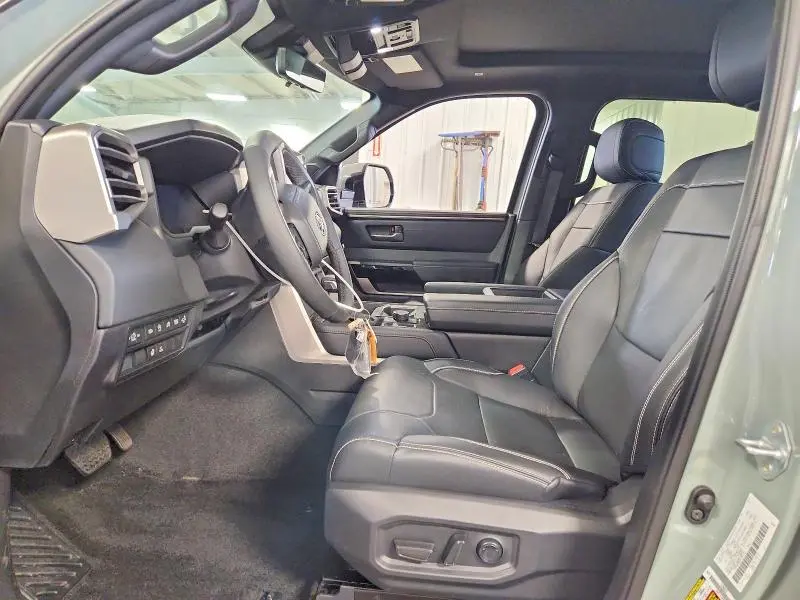 2026 TOYOTA TUNDRA CREWMAX LIMITED  