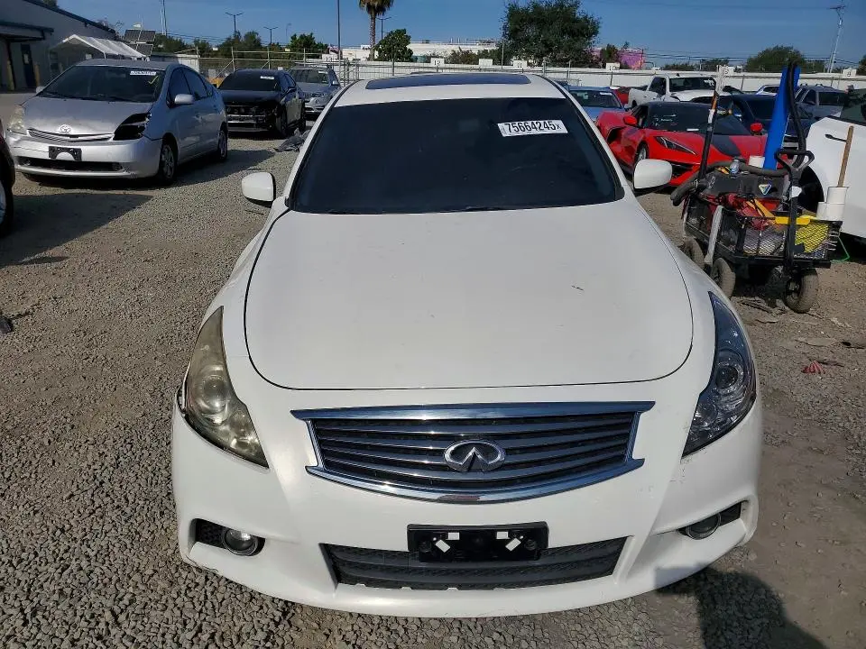 2012 INFINITI G37 BASE  
