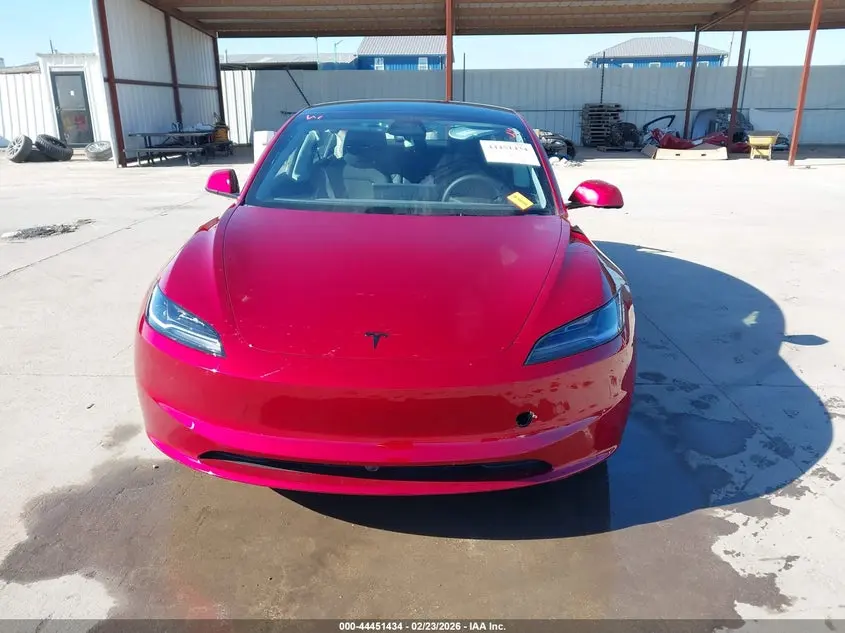 2026 TESLA MODEL 3 PREMIUM REAR-WHEEL DRIVE/STANDARD REAR-WHEEL DRIVE