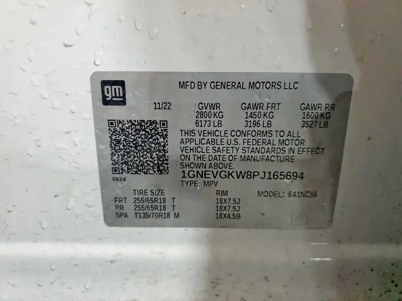 2023 CHEVROLET TRAVERSE LT  