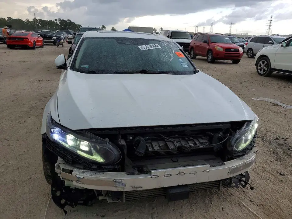 2021 HONDA ACCORD TOURING  