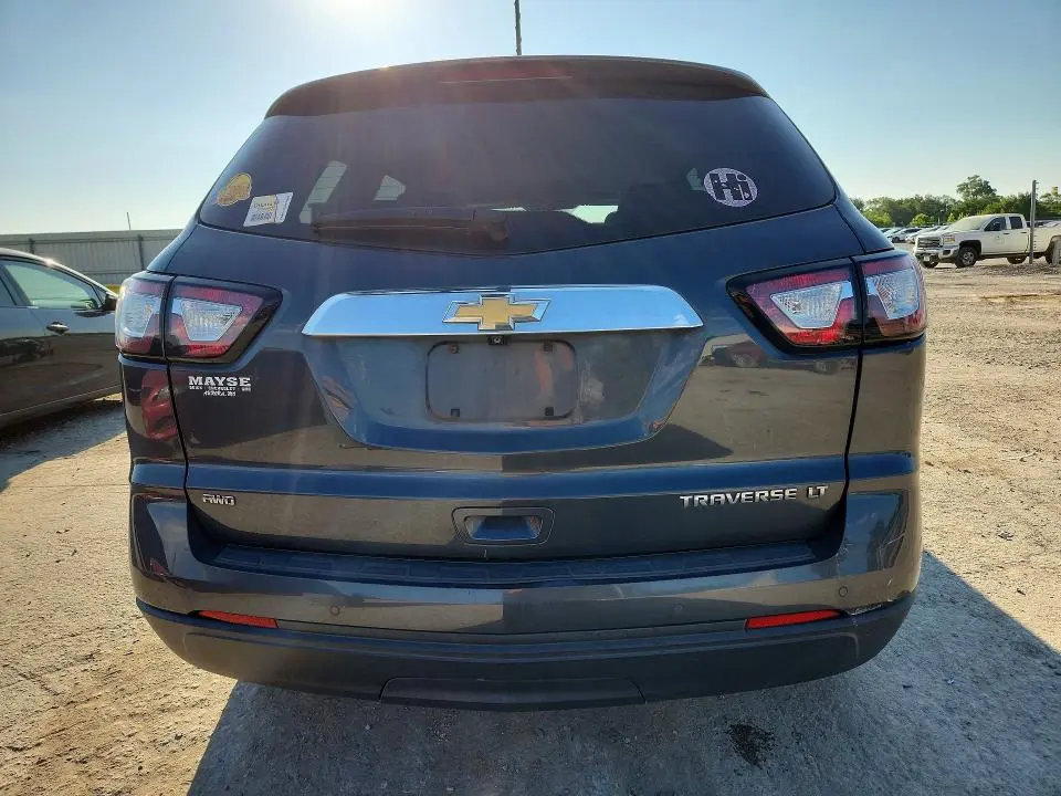 2013 CHEVROLET TRAVERSE LT  