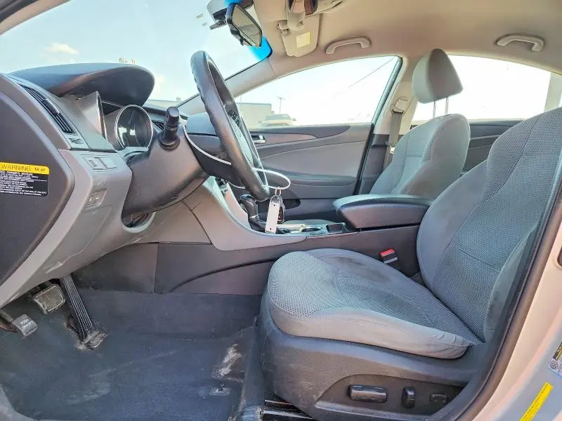 2014 HYUNDAI SONATA GLS  