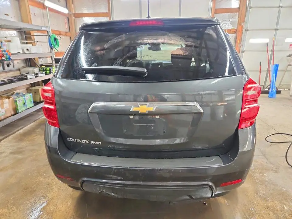 2017 CHEVROLET EQUINOX LS  