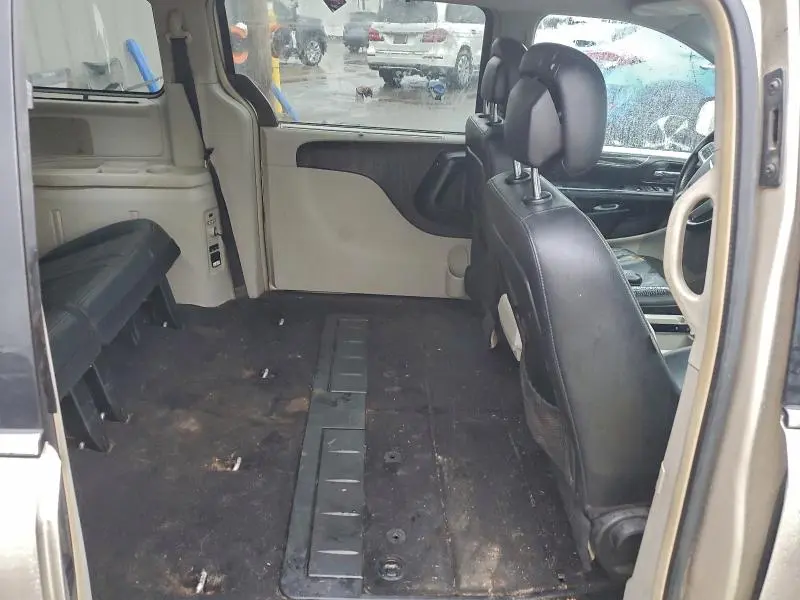 2015 CHRYSLER TOWN & COUNTRY TOURING  