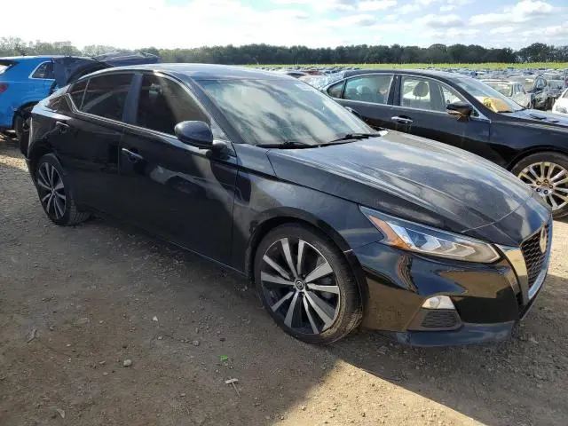 2020 NISSAN ALTIMA SR  