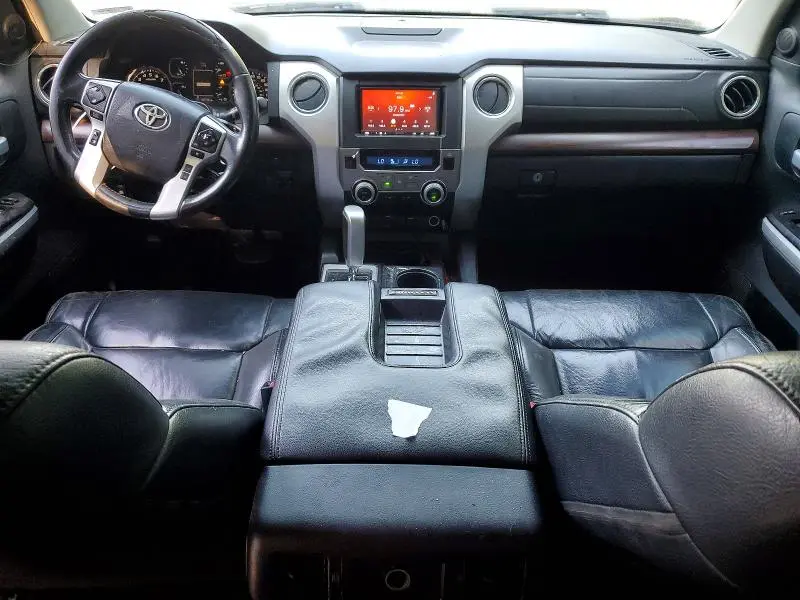 2018 TOYOTA TUNDRA CREWMAX LIMITED  