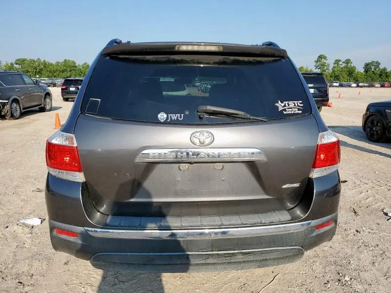 2012 TOYOTA HIGHLANDER LIMITED  