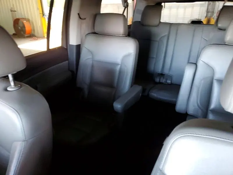 2015 CHEVROLET SUBURBAN C1500 LT  
