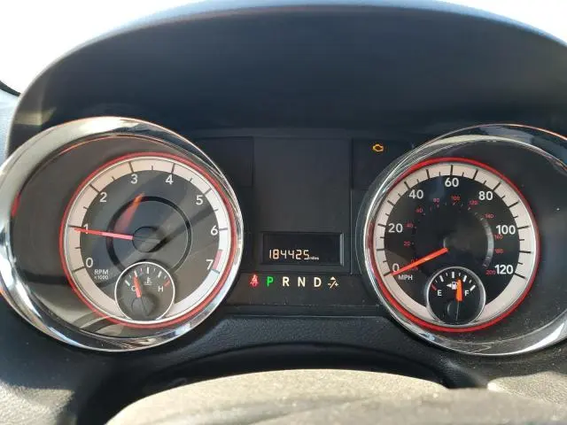 2016 DODGE GRAND CARAVAN SE  