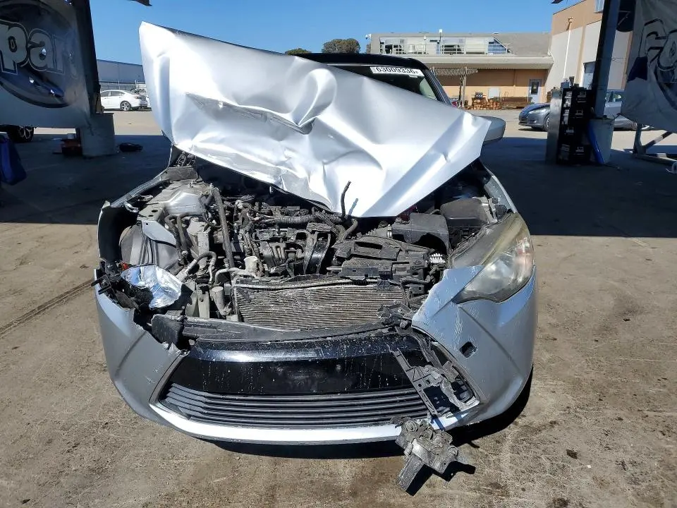 2018 TOYOTA YARIS IA BASE  
